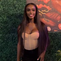 LuanaRisque Gambar Avatar