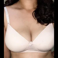 Radhika_4763