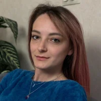 ArianeLaroche's Profile Pic