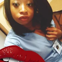 luxurylips' Avatar Pic