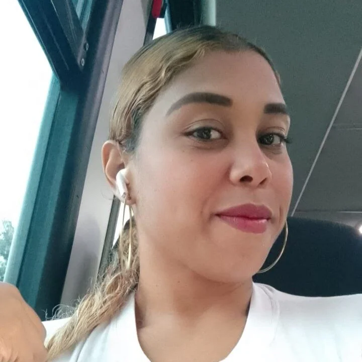 Analwoman profile photo