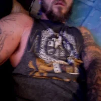 helloyes73's Avatar Pic