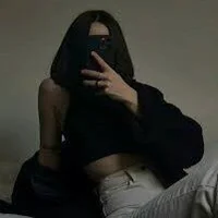 Nikakiss_ Φωτ, Προφίλ
