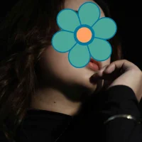 Julie-Rosee Poză de profil
