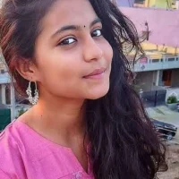 รูปโปรไฟล์ของ Radhika-tamil