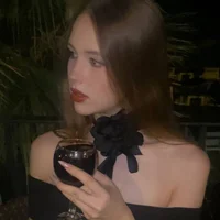 CwenHemmings's Profile Pic