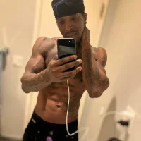 Cooliepapi's Profile Pic