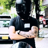 รูปโปรไฟล์ของ BikerPrada