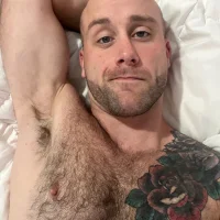 Luv2SuckBWC92 頭像圖片