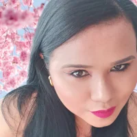 LaylaShulz's Profile Pic