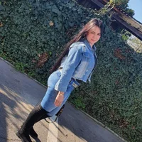 Mia_Rougge এর প্রোফাইল ছবি