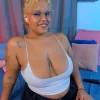moni_bbw