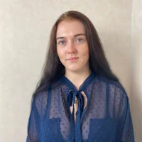 LallyBlack Φωτ, Προφίλ