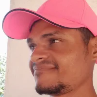 Amorzinhosafado's Avatar Photo