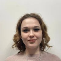 YolandeRoux's Profile Pic