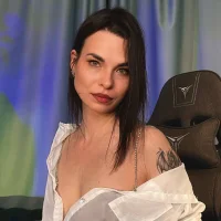 Anna_Bonita