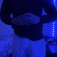 WhiteCockMan98 profiképe