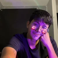 Max_Moon_'s Profile Pic