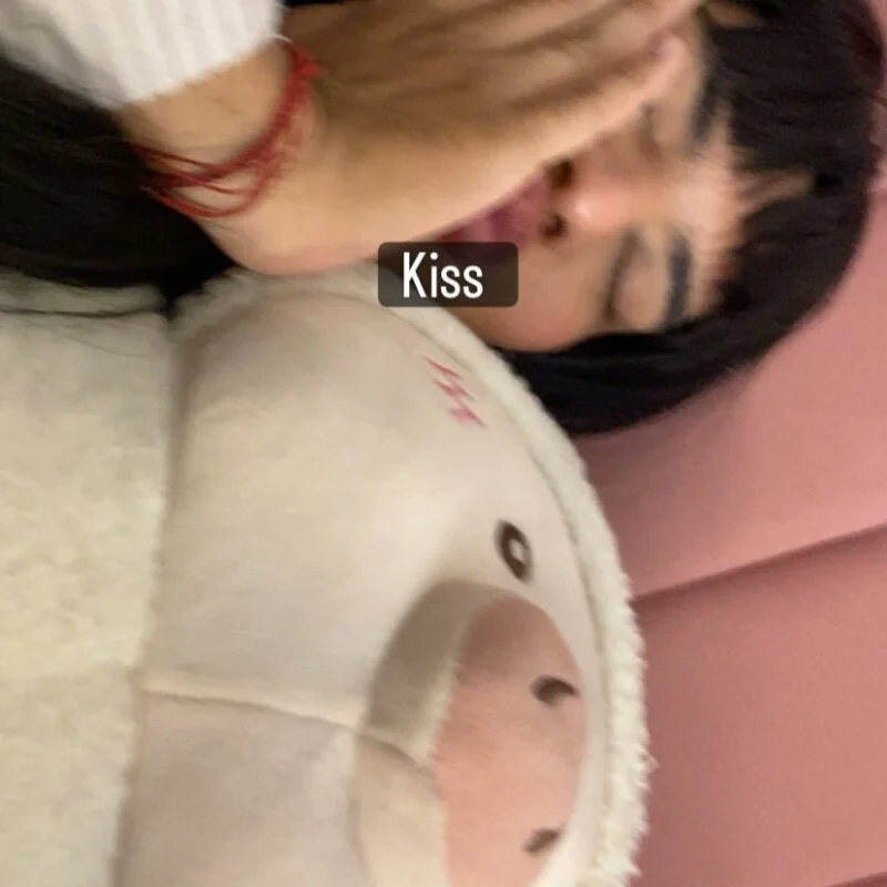 Alondraferrer Stripchat profile image