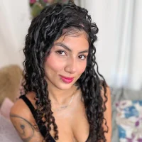 Awatar – BrianaDesire