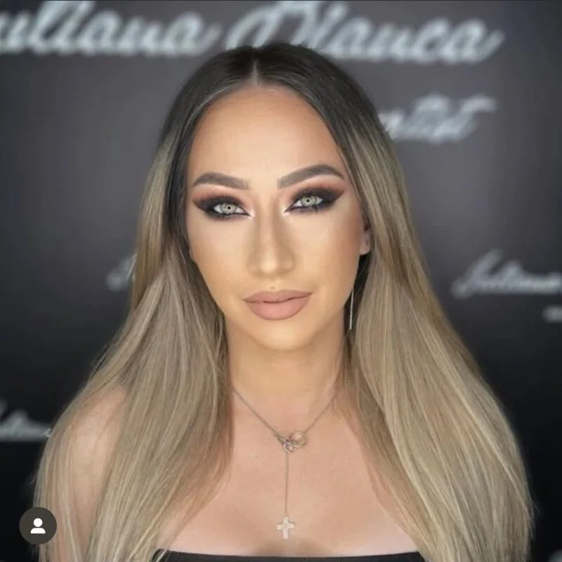Reina_Cummings