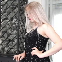 GretaBlushie's Profile Pic