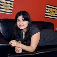 AdrianaSandraS's Profile Pic