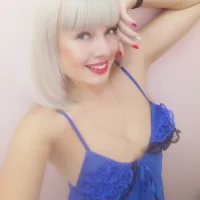 mona_sky1's Profile Pic