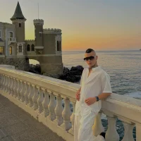 AdamThomas__