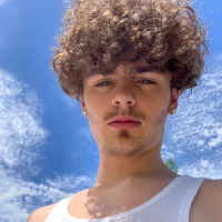 Connor22220's Profile Pic