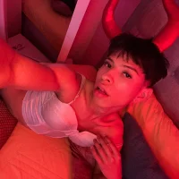 sophia_harpper_'s Avatar Pic