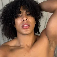 Taylor_gray7's Avatar Pic