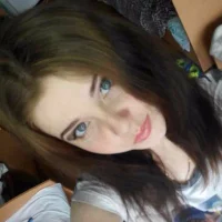 BellaGroll's Avatar Pic