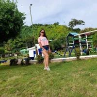 Floresssita_'s Profile Pic