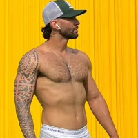 yorbymaxx's Avatar Pic