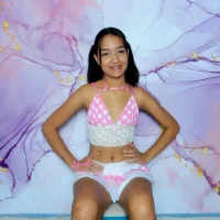 skinny_hot_4's Avatar Pic