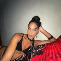 Nicole_helloa's Profile Pic