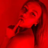 LolaMansell's Profile Pic