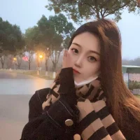 รูปโปรไฟล์ของ Greenish_Hoop