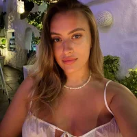 SugarBlondee's Profile Pic
