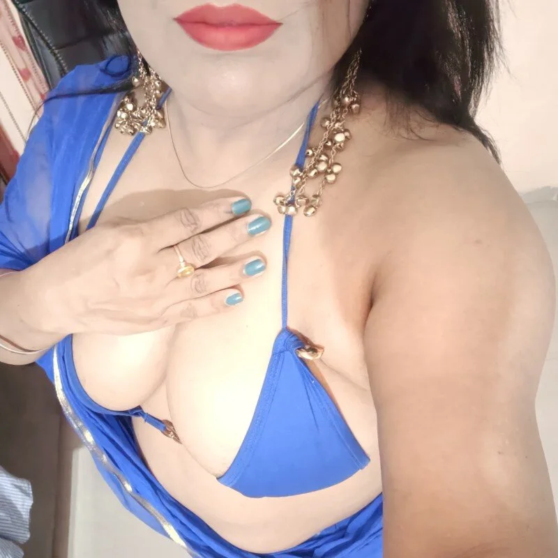 Luv_archie Stripchat profile image