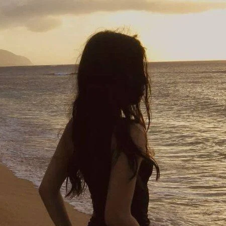 naomi_perl profile photo
