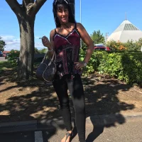 Sexi-seductive-shanel's Profile Pic