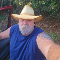 str8gapedguy's Profile Pic