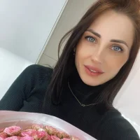 Профилна снимка на Maliqu18