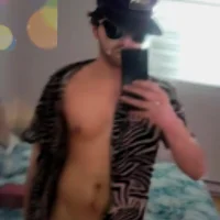 DoctorPearl Φωτ, Προφίλ