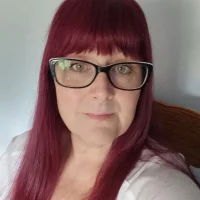 صورة الملف الشخصي لـ Sally_60XX