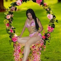 lauren_rous's Profile Pic
