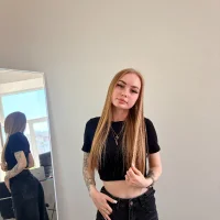 Gambar Profil KatieCollinsen