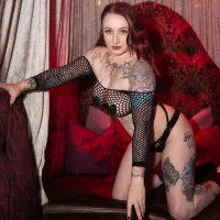 bellazombie's Profile Pic